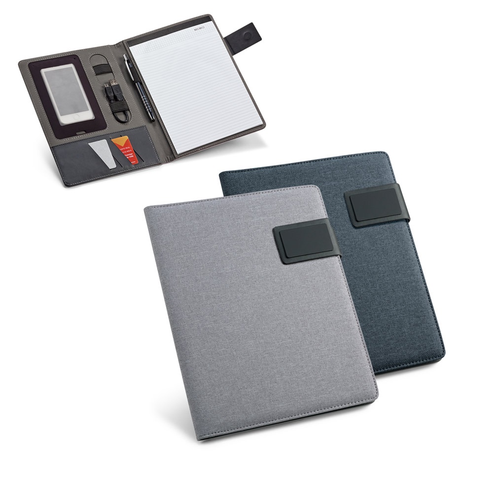 PYNCHON. A5 folder in imitation linen and PU with lined pages